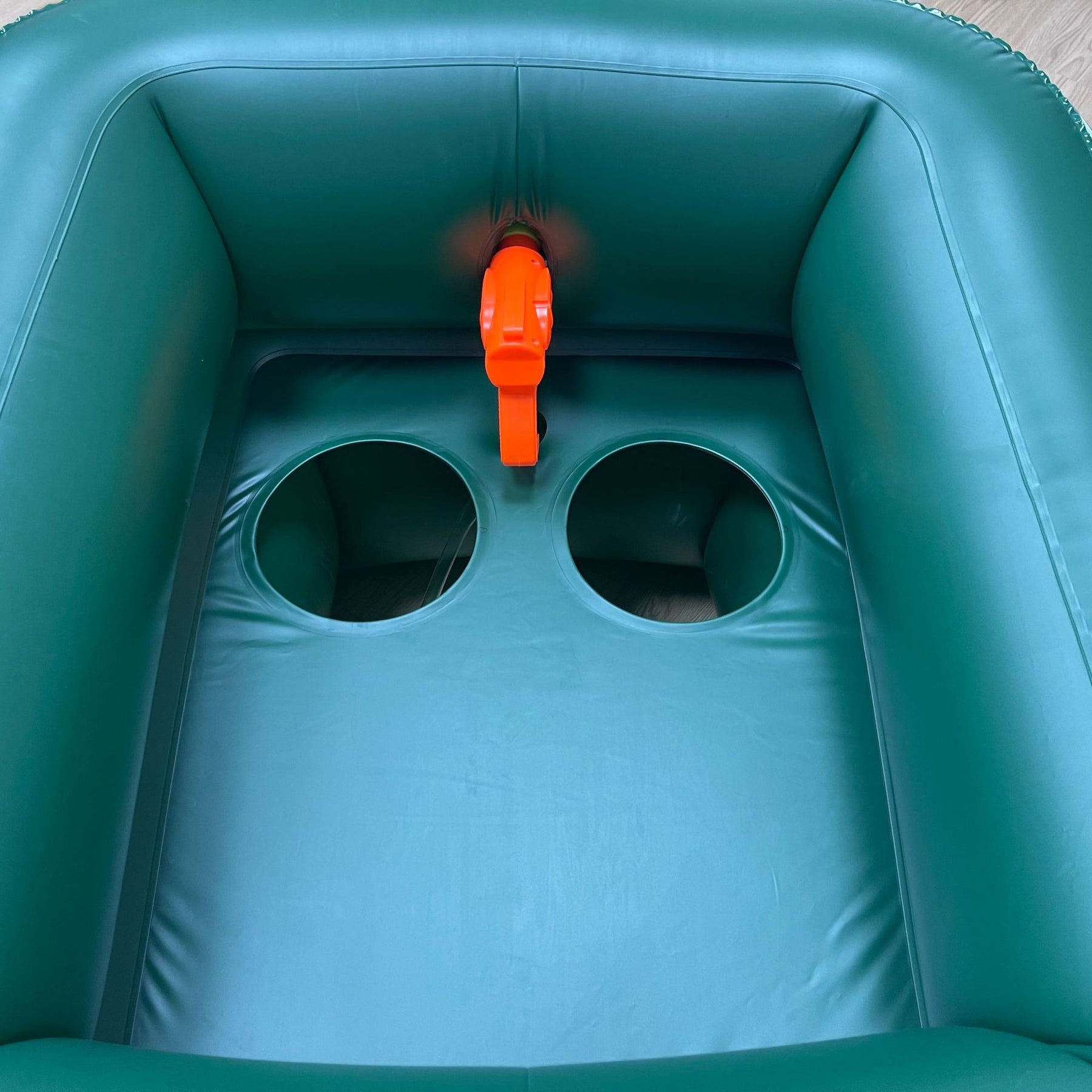 Tank Pool Floats Adult Inflatable Tank Pool Float With Water Cannon, Army Tank Pool Lounger Floaties With Squirt Water Gun, Kids Tank Pool Floats With Blast,Summer Fun Pool Beach Lake Game Battle Toys 【Adult & Kids Size】