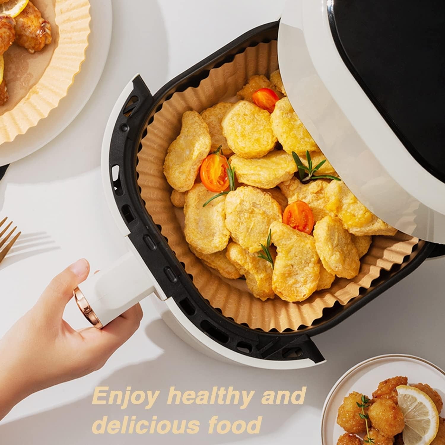 8inch Disposable Paper Liners, 100 PCS Disposable Paper Liner for Air Fryer, Disposable Parchment Liners, Oil Resistant, Waterproof, Food Grade Baking Paper, Round Baking Paper-Liners for Baking Roasting Microwave (Nature)